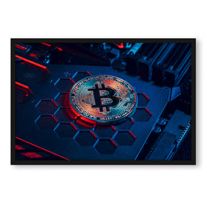 Poster im Rahmen - Bitcoin BTC auf Computerchip